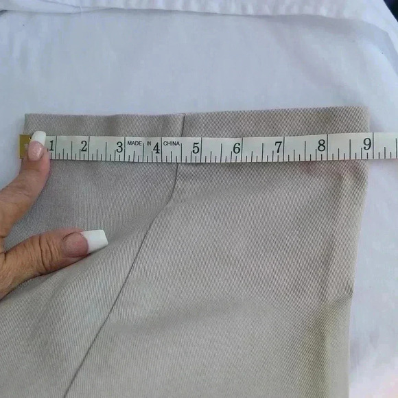 Dockers Classic Fit Khaki W36 - Picture 8 of 9